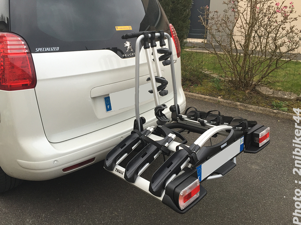 Support velo voiture thule