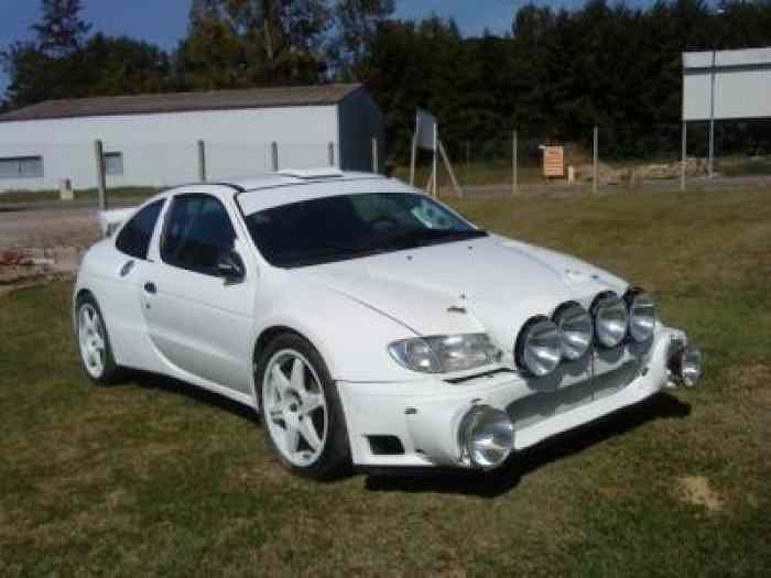 Voiture kit 2000