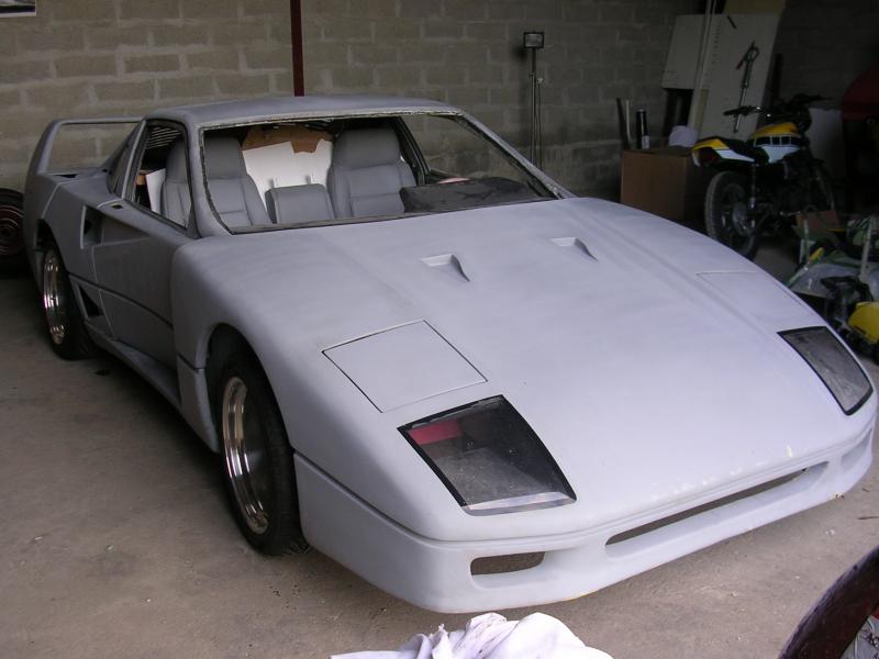 Voiture en kit replique