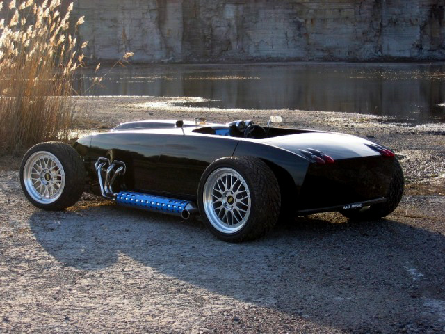 Voiture en kit replique