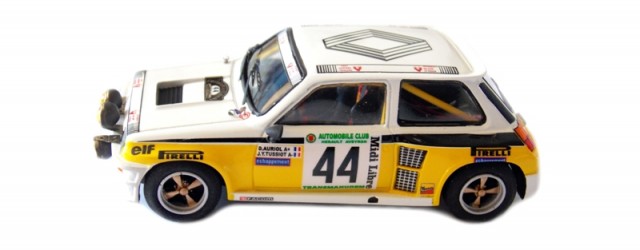 Voiture en kit miniature