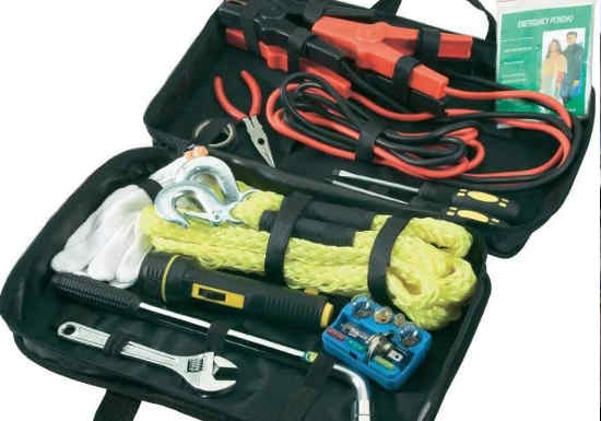 Kit indispensable voiture