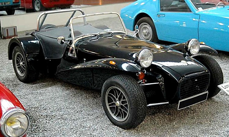 Voiture en kit seven