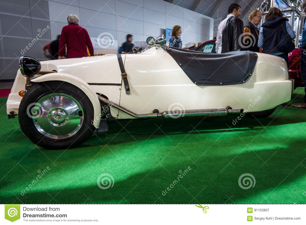 Voiture en kit sur base 2cv