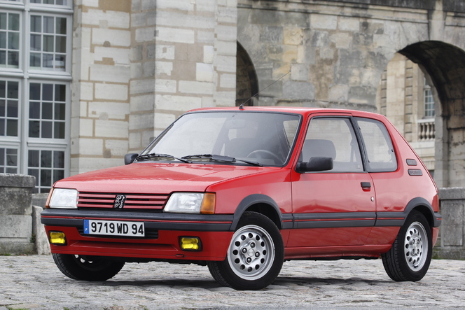 Kit voiture 205