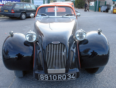 Voiture en kit sur base 2cv
